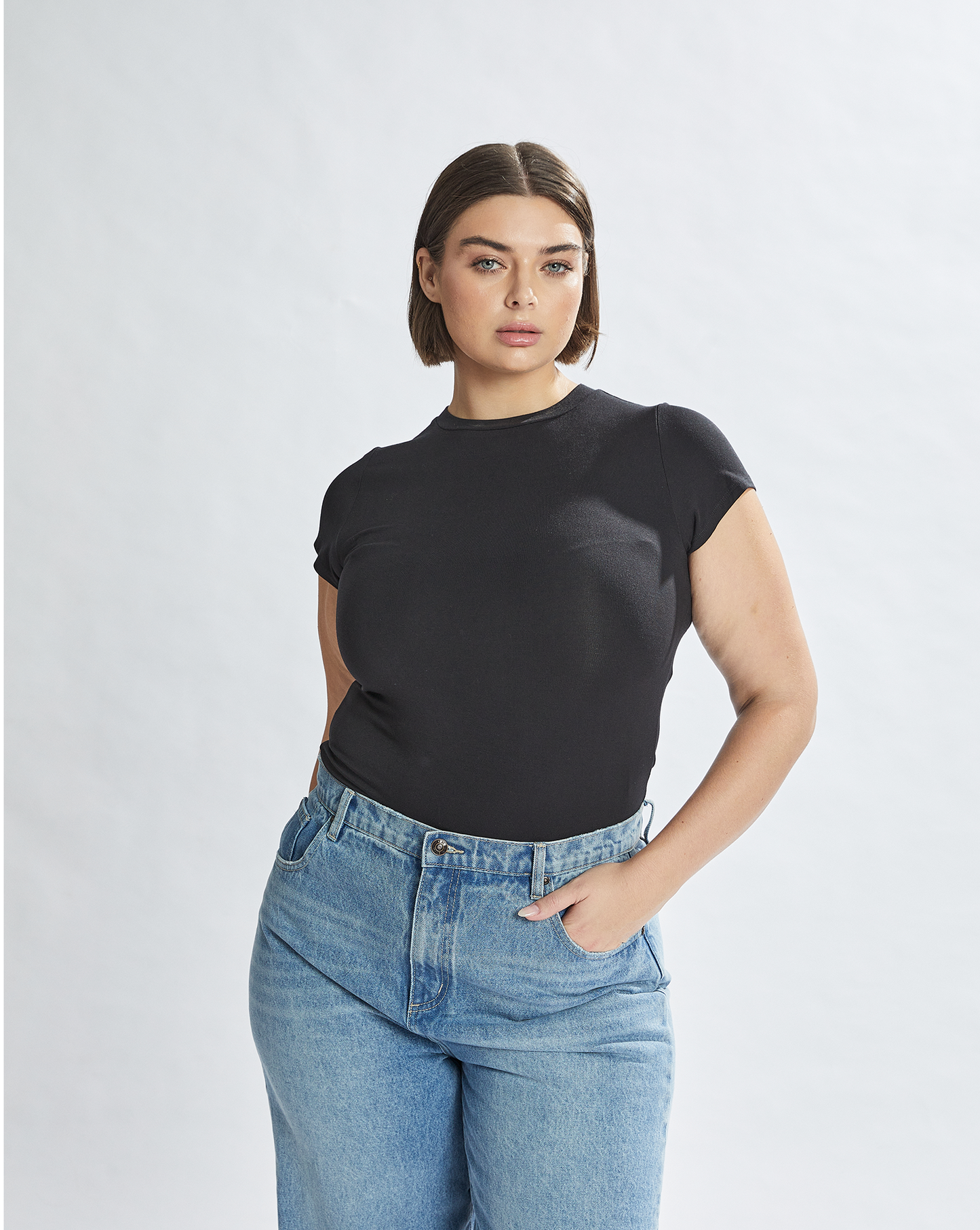 Dylan Tee Black