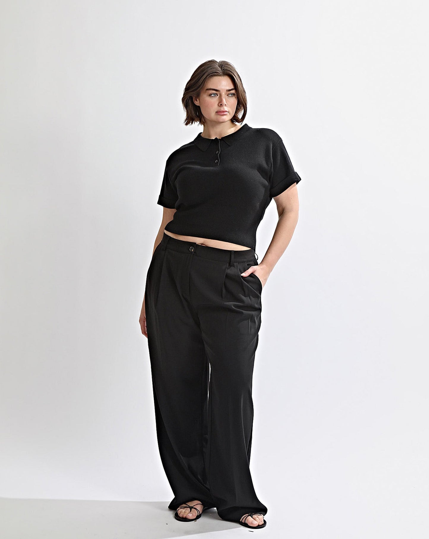 Naomi Trousers Black Cropped